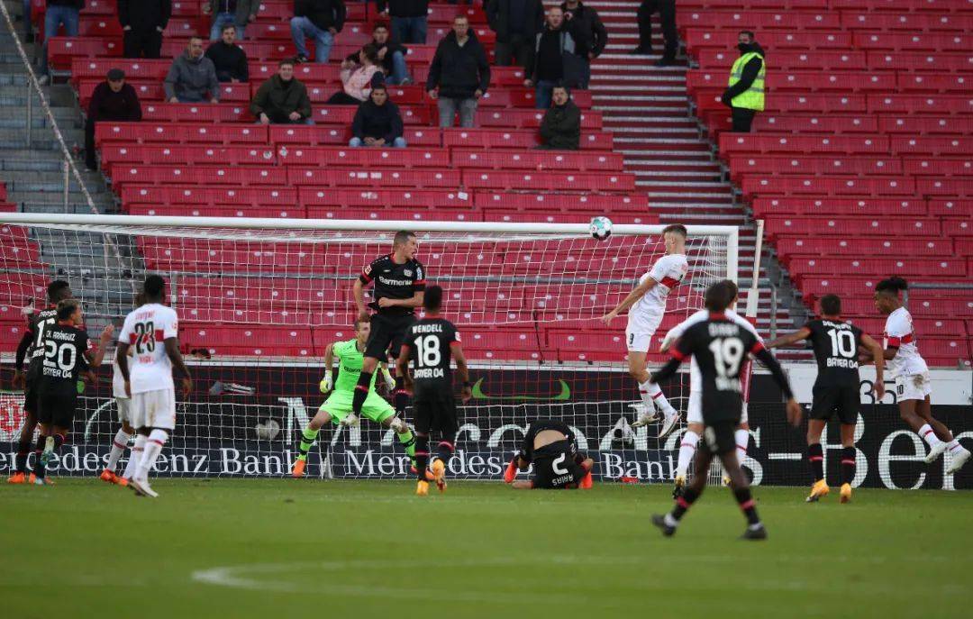 莱比锡红牛主场绝杀法兰克福锁定欧冠席位  